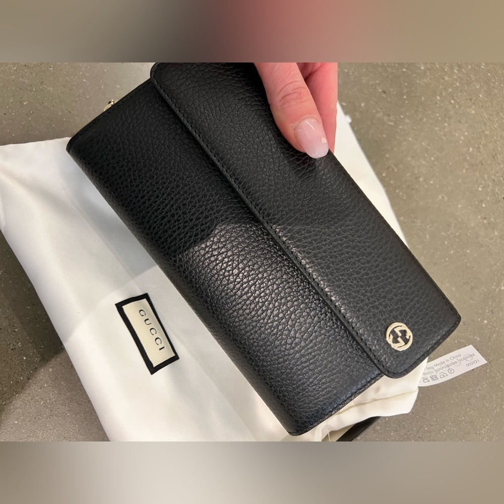 Gucci wallet